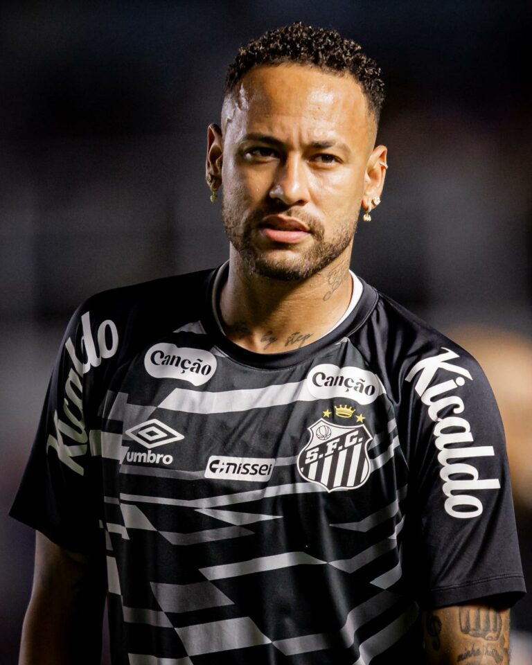 Neymar deve ser titular em confronto decisivo pelo Paulistão