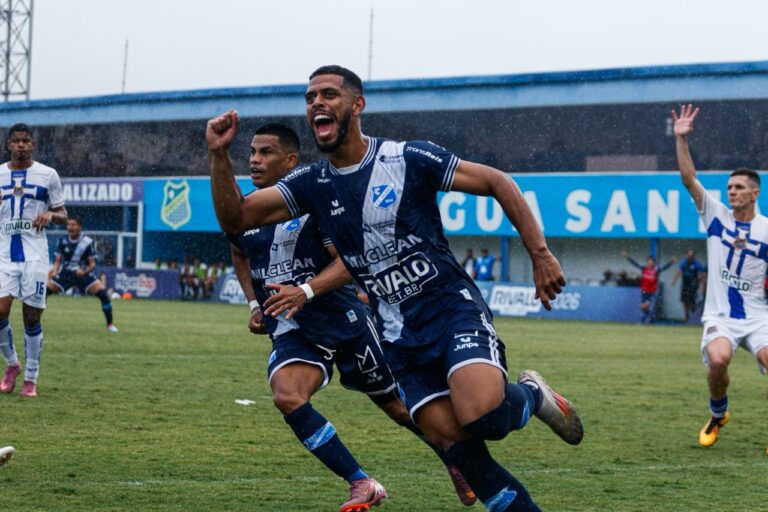 Taubaté recebe o XV de Piracicaba em busca de afirmação na Série A2