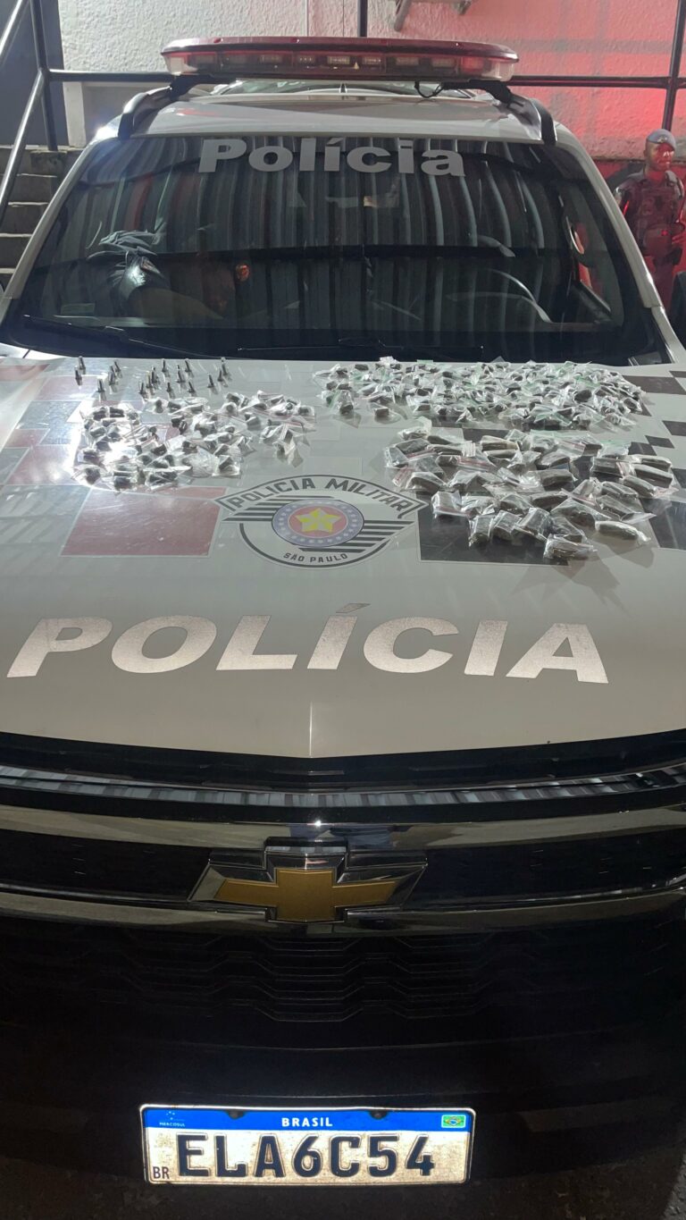 Dupla é presa com mais de 200 porções de maconha na Zona Norte de São José