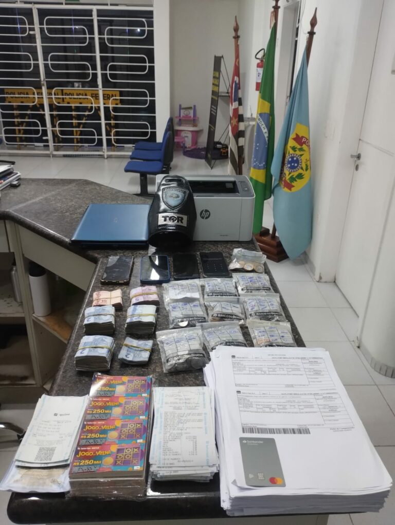 PF prende trio em Jacareí após fraude de R$ 1 milhão contra a Caixa