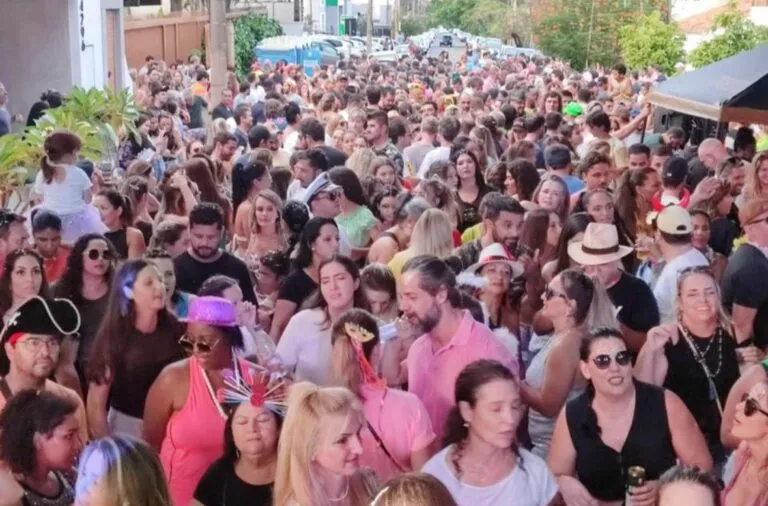 Rio Preto registra 113 mm de chuva em 24h; desfile de bloco é adiado
