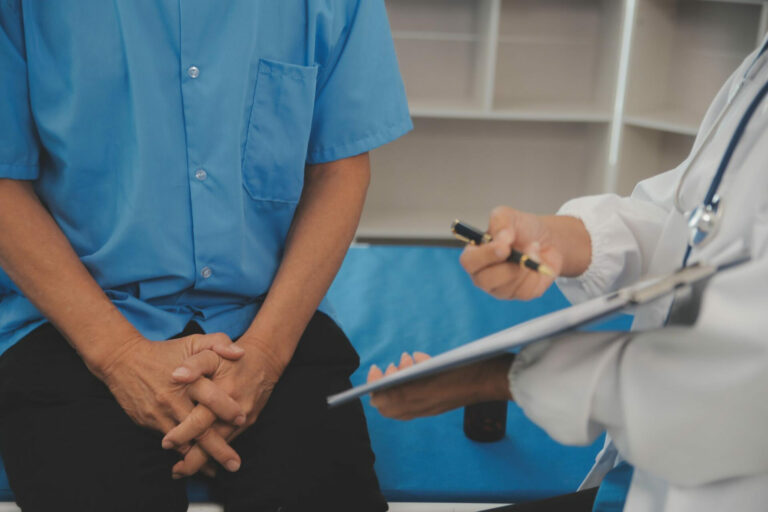 Câncer de próstata: saiba quais são os direitos do paciente no Brasil