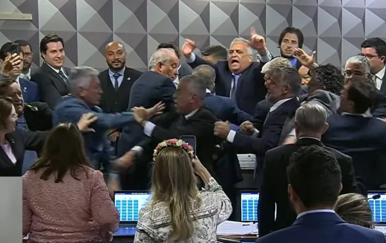 Deputados da Paraíba votam contra, mas CPI aprova quebra de sigilo de Lulinha