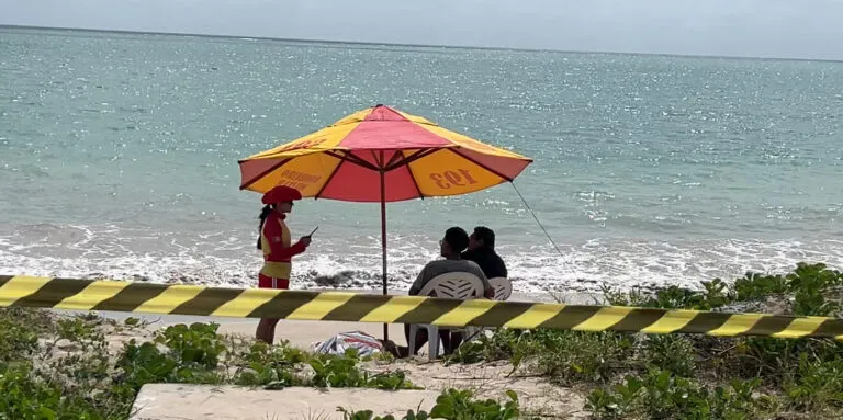 Após buscas, corpo de jovem que se afogou em Cabedelo é encontrado no mar