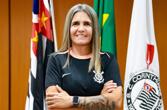 Emily Lima é anunciada nova técnica do Corinthians feminino