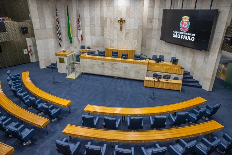 Operação da Corregedoria prende policiais e assessores militares da Câmara de SP