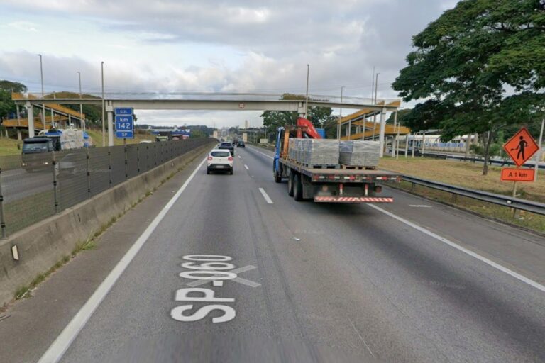 Dutra terá interdição na pista expressa para obras em passarelas de São José