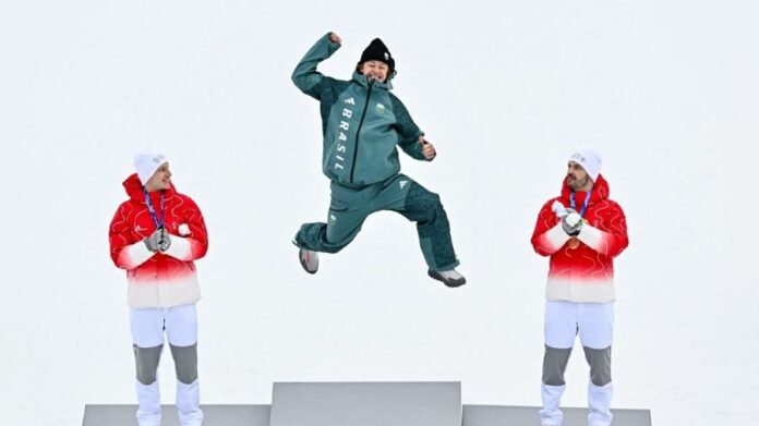 Lucas Pinheiro derruba o favoritismo suíço e conquista um ouro inédito para o país, provando que o talento brasileiro não conhece fronteiras climáticas.