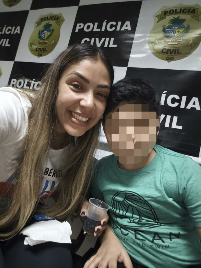 Polícia resgata menino sequestrado pelo próprio pai, após 2 anos