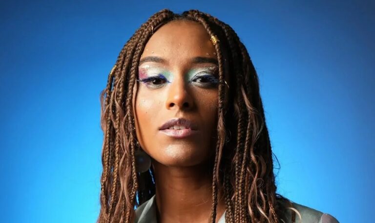 Marília Lopes: a voz da MPB que transborda amor e afeto