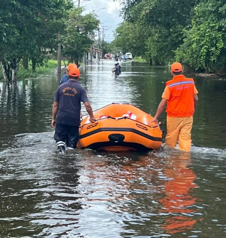 Chuvas fortes castigam cidades da região; 60 pessoas ficaram desabrigadas em Peruíbe