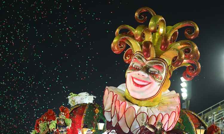 Sextou: aqui, a festa é coisa séria