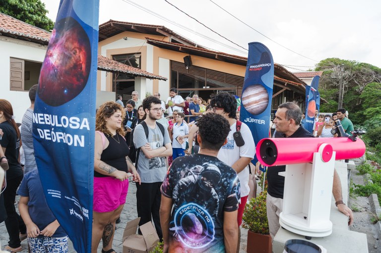 Observação com telescópios produzidos por apenados marca evento nesta quarta (25), na PB