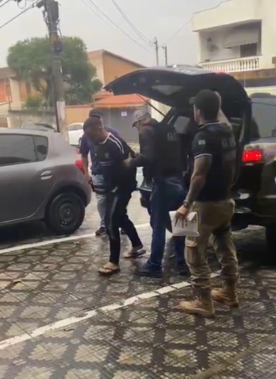 Homem é preso em Taubaté por filmar crianças e vender vídeos para rede internacional de pedofilia