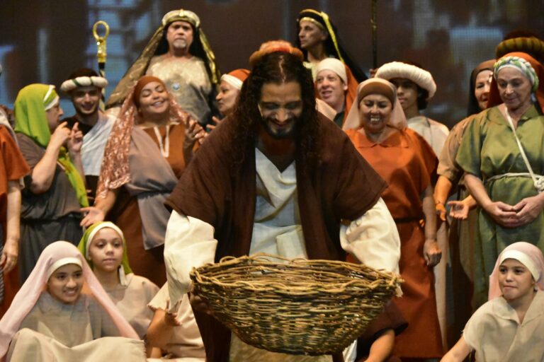 Ingressos da Paixão de Cristo 2026 esgotam em horas