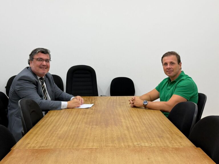 Presidente da Câmara se reúne com promotor para discutir abrigo interditado em Ribeirão Preto