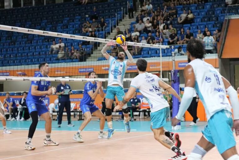 São José vence Joinville por 3 sets a 1 e ganha sobrevida na Superliga Masculina