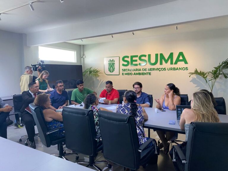 Campina Grande discute regularização de quiosques do Açude Velho com comerciantes