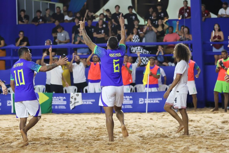 Brasil vence Estados Unidos e vai à final da Copa das Nações de Beach Soccer
