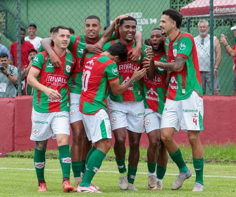 Portuguesa Santista vence Catanduva e lidera Série A3