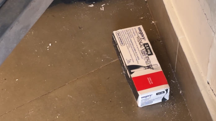 Quadrilha invade farmácia em Campinas e leva produtos de alto custo Quadrilha invade farmácia em Campinas e leva produtos de alto custo