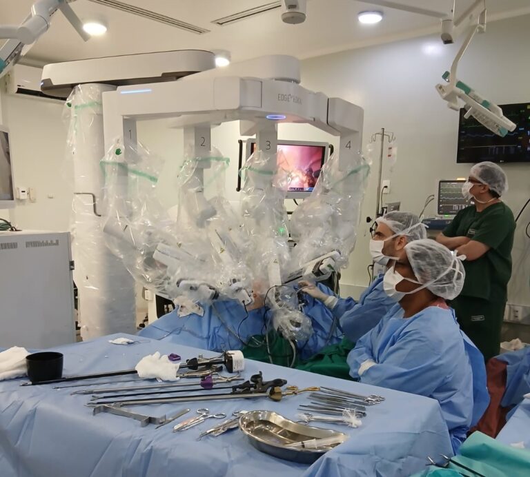 Evento sobre cirurgia robótica e telemedicina reúne especialistas em João Pessoa