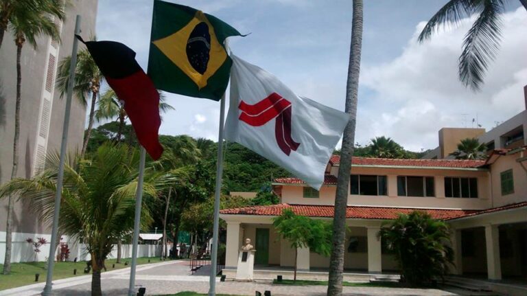 FCJA promove nesta terça (24) palestras com Rafaela Camaraense e Sandra Belê