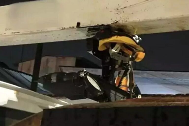 Trabalhador é atingido por estrutura de guindaste e fica gravemente ferido no Guarujá