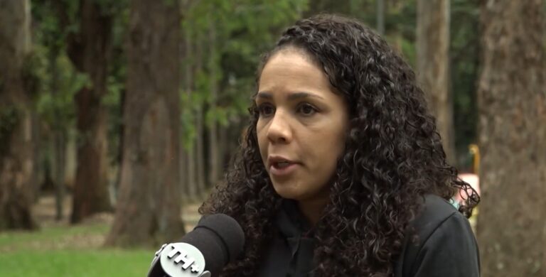Jovem de São José é agredida e chantageada por ex-companheiro