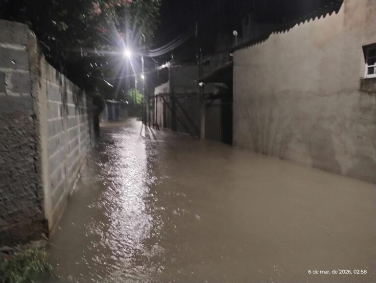 Prefeitura de Guaratinguetá faz ação de orientação em bairros afetados pelas chuvas neste sábado (7)