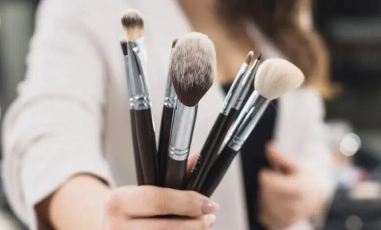 Pesquisa em Ribeirão Preto busca voluntárias para estudo de cosméticos à base de óleos vegetais