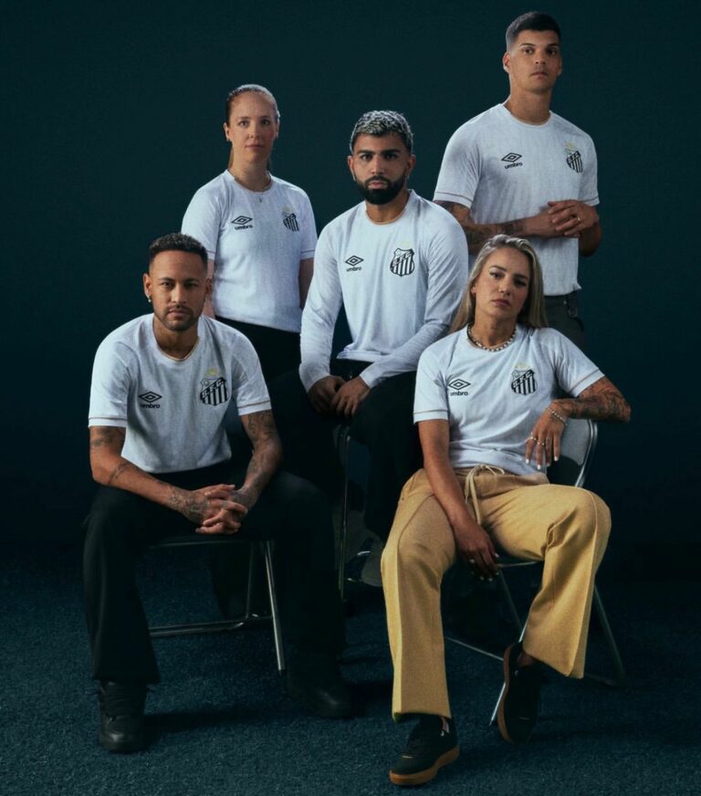 Santos lança novo uniforme para a temporada 2026