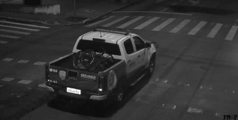 Dupla é presa após furtar fiação de escritório em Pindamonhangaba