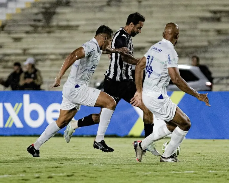 Serra Branca supera o Botafogo-PB e fica mais perto da final do Paraibano 2026