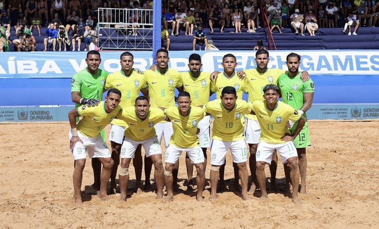 Brasil goleia Japão e garante título da Copa das Nações de Beach Soccer, em João Pessoa