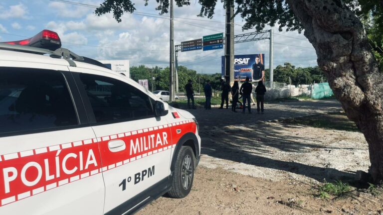 Homem é encontrado com pescoço cortado próximo a BR-230, em João Pessoa