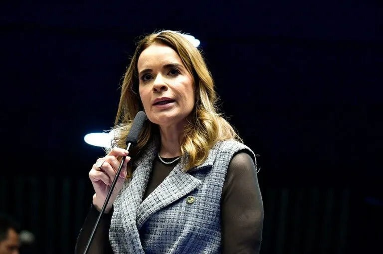 Senadora Daniella Ribeiro passa por atendimento médico de urgência em Brasília