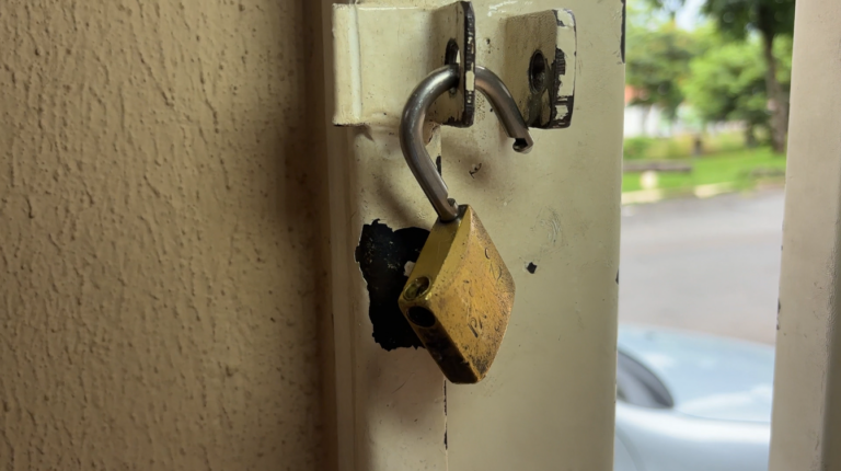 Bandidos invadem casa e rendem idosos em Campinas