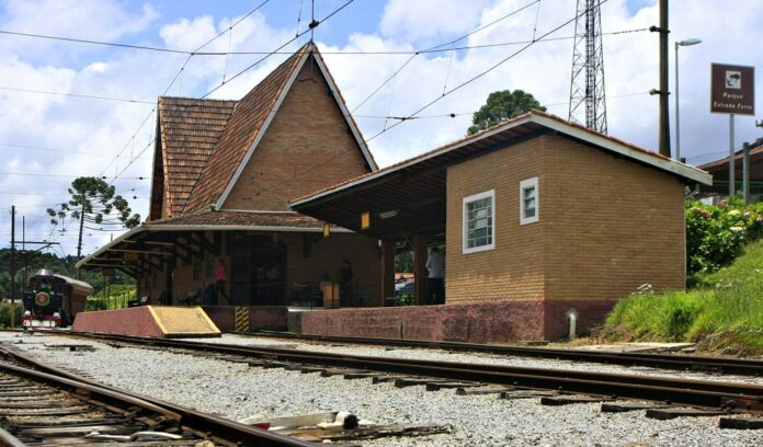 Governo de SP adia leilão da concessão da Estrada de Ferro Campos do Jordão