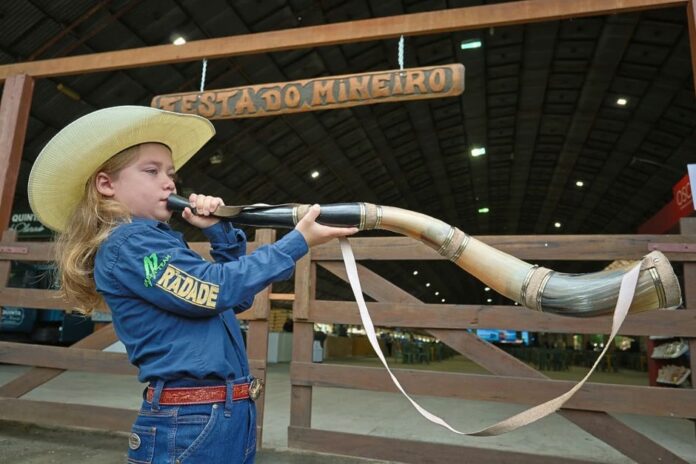Festa do Mineiro tem shows de Flávio Venturini e Talis & Welinton neste fim de semana em São José