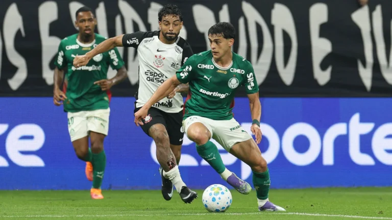 Corinthians e Palmeiras empatam pelo Campeonato Brasileiro