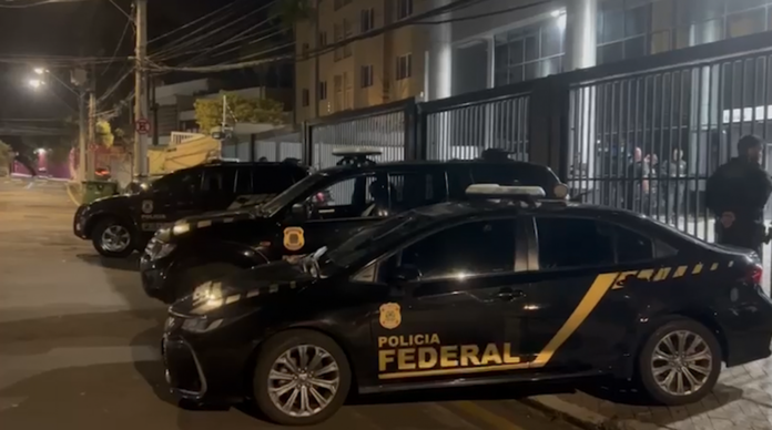 PF nas ruas contra suspeitas de desvio de R$ 13 milhões da Previdência