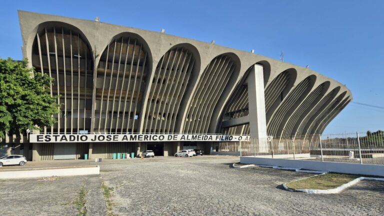 No Almeidão, Botafogo-PB enfrenta Inter de Limeira em jogo nesta segunda-feira (18)