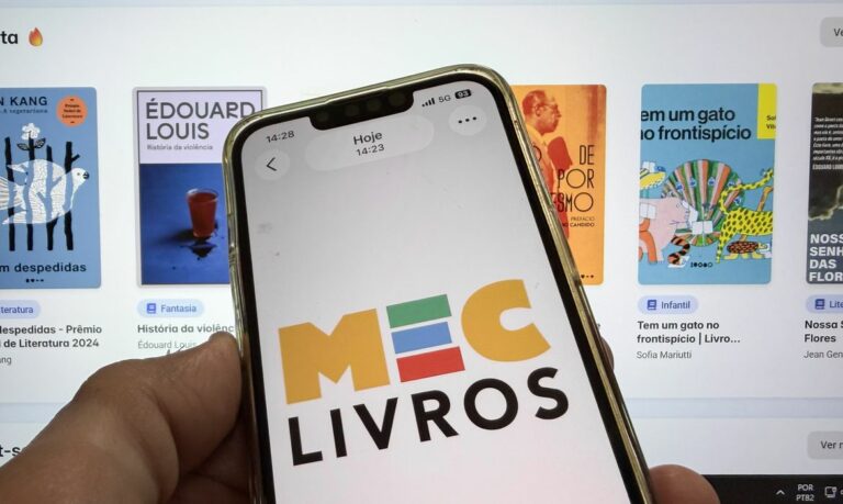 MEC Livros anuncia ampliação do acervo e flexibiliza devolução