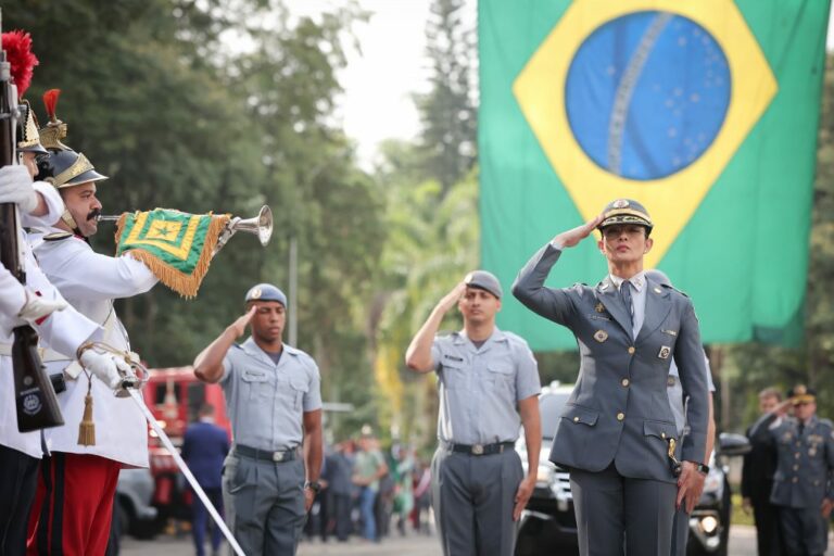 Conheça a mulher que vai comandar a PM de SP; combate à violência doméstica é prioridade
