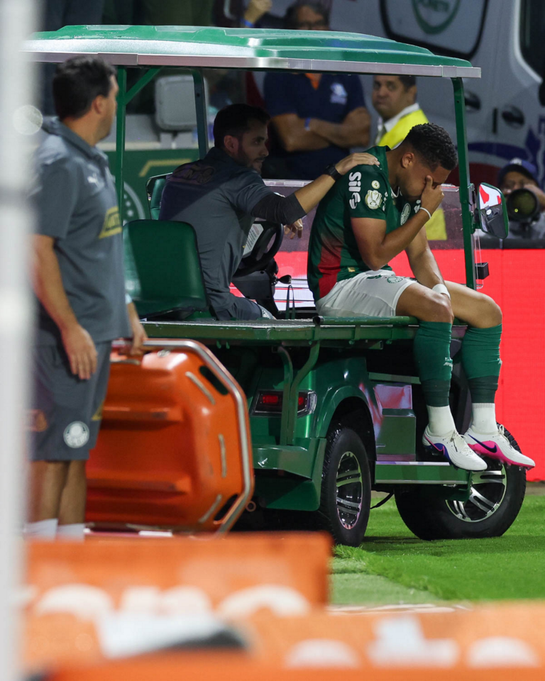 Atacante do Palmeiras passará por procedimento cirúrgico