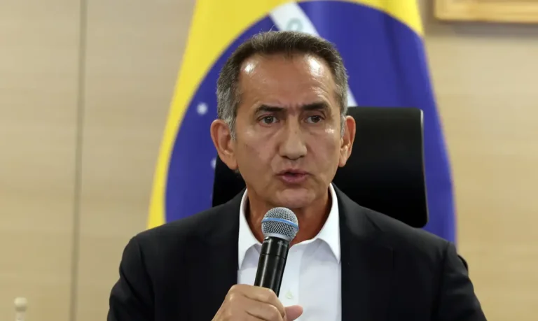 Ministro Waldez Góes cumpre agenda na Paraíba e assina ordem de serviço em Araçagi