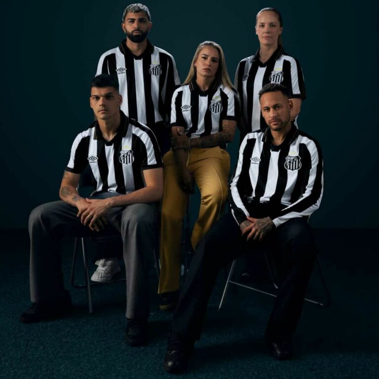 Santos lança segundo uniforme para a temporada