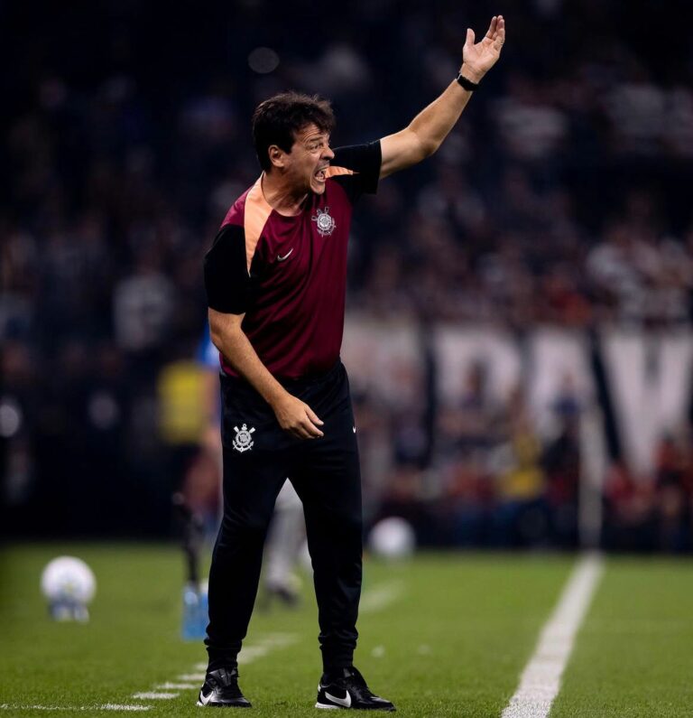 Corinthians recebe Santa Fé pela Libertadores