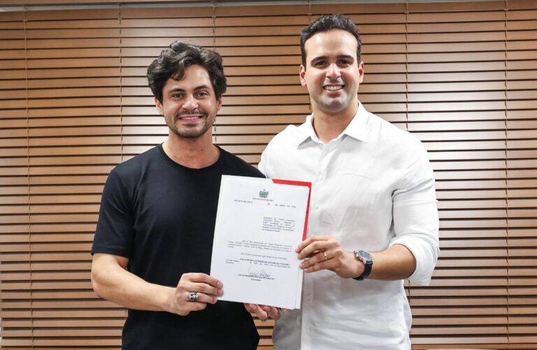 Teatro do Centro de Convenções de Campina Grande pode receber nome em homenagem a Shaolin